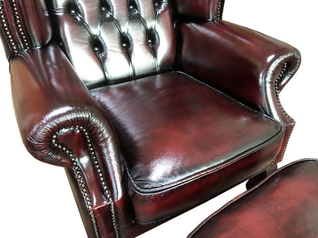 Edler Chesterfield Ohrensessel Birmingham mit Hocker Ledersessel Sonderpreis rot