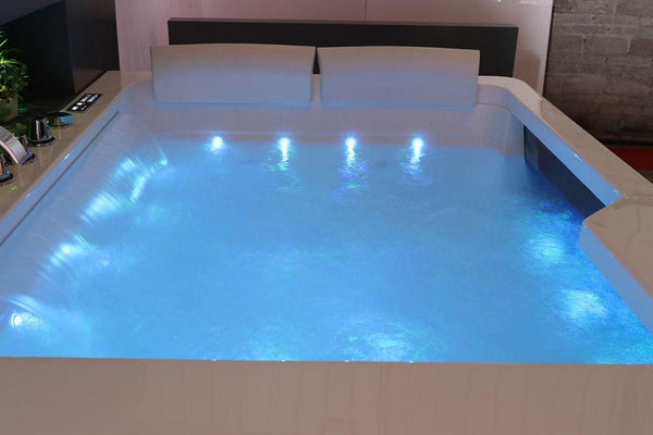 Traum 2 Personen Whirlpool Alabama 170x130 Badewanne Wasserfall (weiß) SONDERPREIS