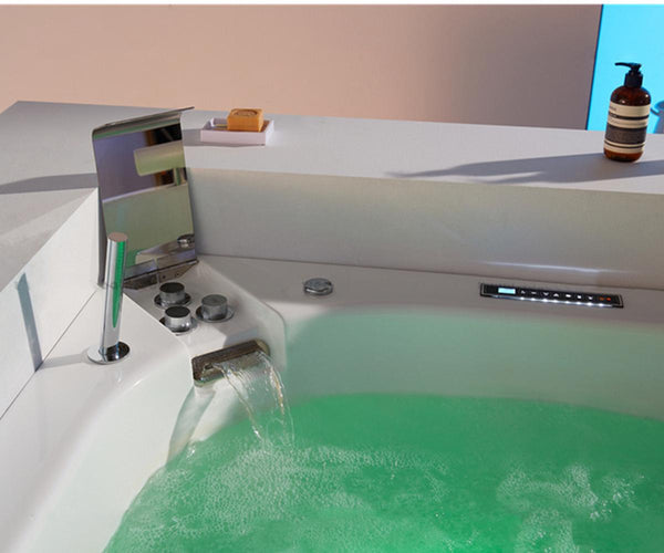 2 Personen Whirlpool 140x140 Cleveland Badewanne Whirlwanne Sonderpreis